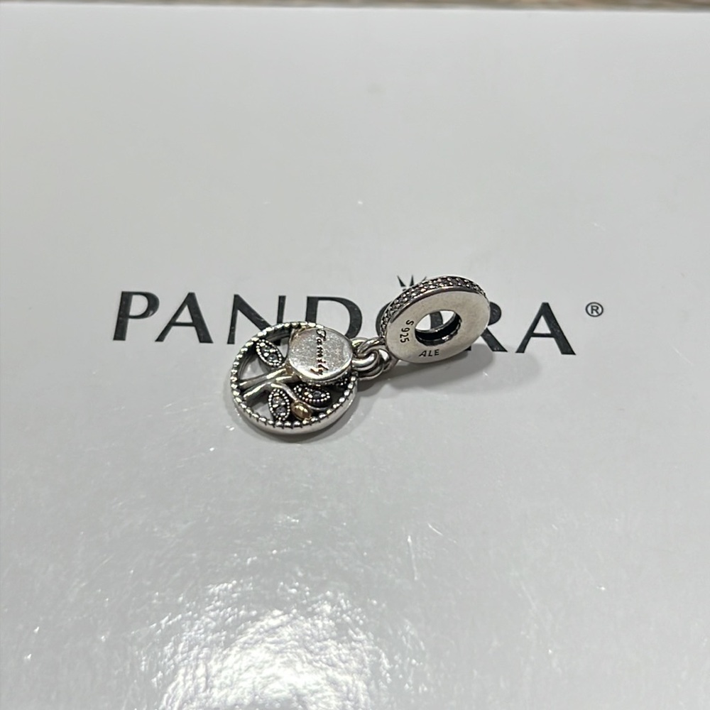 Authentic Pandora Charm - Picture 2 of 4